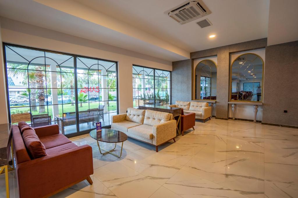 48-محوطه-هتل-4-ستاره-الدار-گاردن-ریزورت-آنتالیا- Eldar-Garden-Resort-Antalya-Grounds.jpg