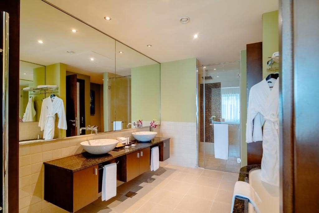 34-سرویس-بهداشتی-هتل-5-ستاره-آسیانا-دبی- Asiana-Hotel-Dubai-Bathroom.jpg
