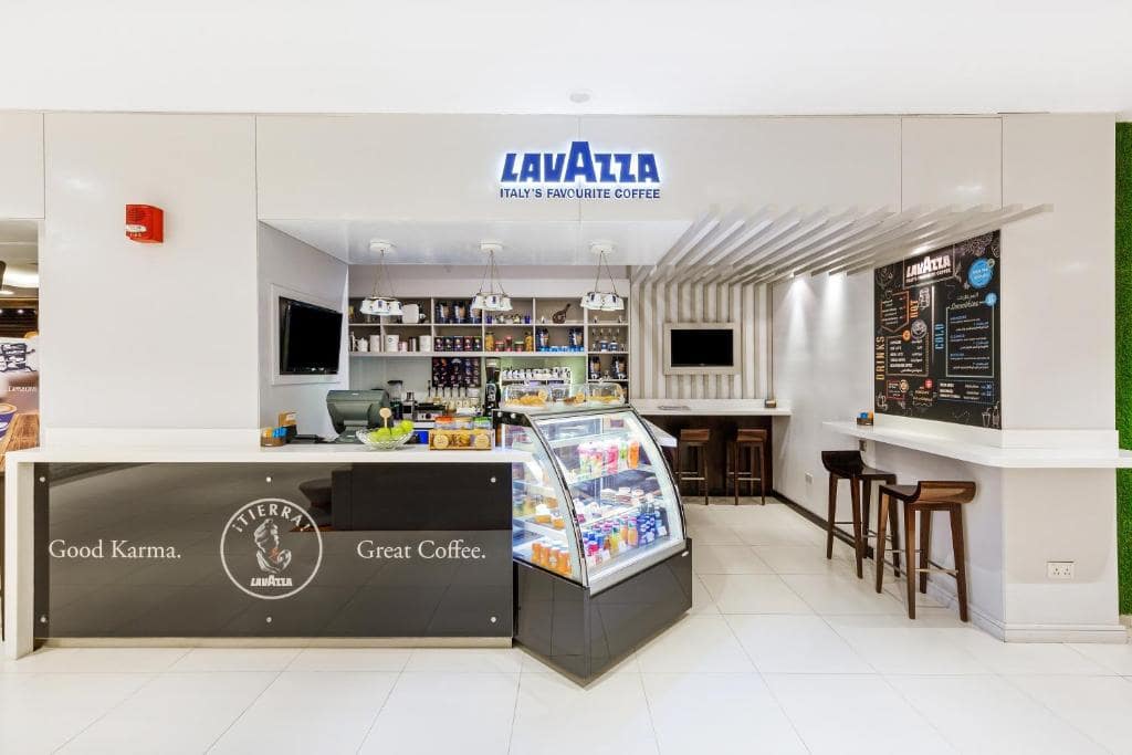 39-محوطه-هتل-3-ستاره-هتل-سیتی-مکس-البرشا-ات-د-مال-دبی-Citymax-Hotel-Al-Barsha-at-the-Mall-Dubai-Grounds.jpg