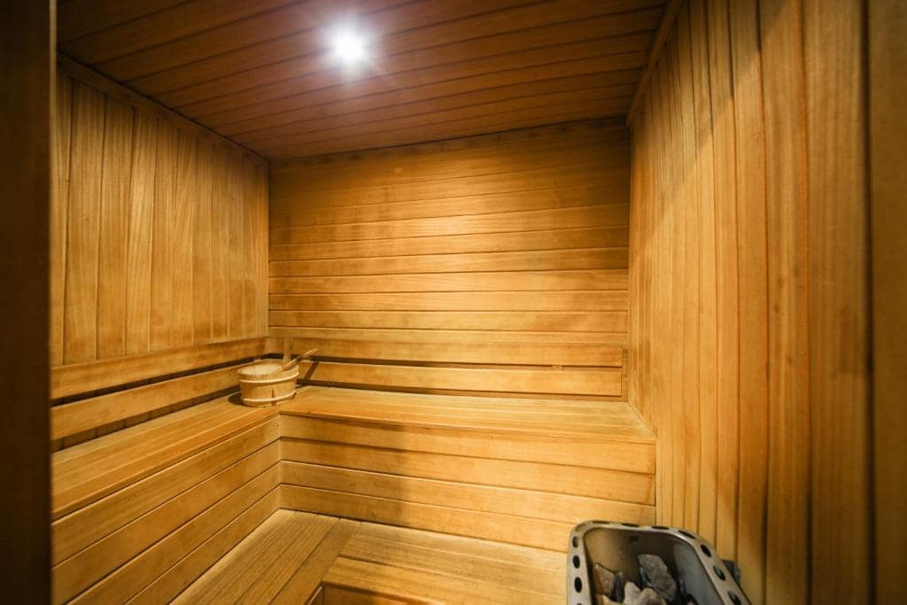 05-نمای-اسپا-هتل-4-ستاره-وایت-مونارچ-استانبول-Spa-Hotel-4-Setare-White-Monarch-Istanbul.jpg