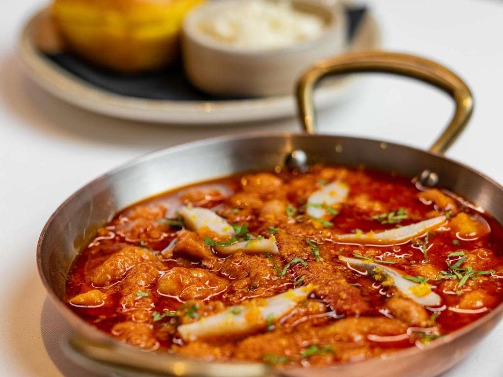 35-غذای-هتل-5-ستاره-فیرمونت-عجمان-دبی- Fairmont-Ajman-Dubai-View.jpg