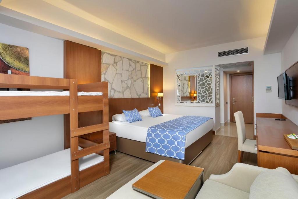 51 اتاق هتل 5 ستاره آرماس لایف بلک آنتالیا Armas Life Belek Antalya.jpg
