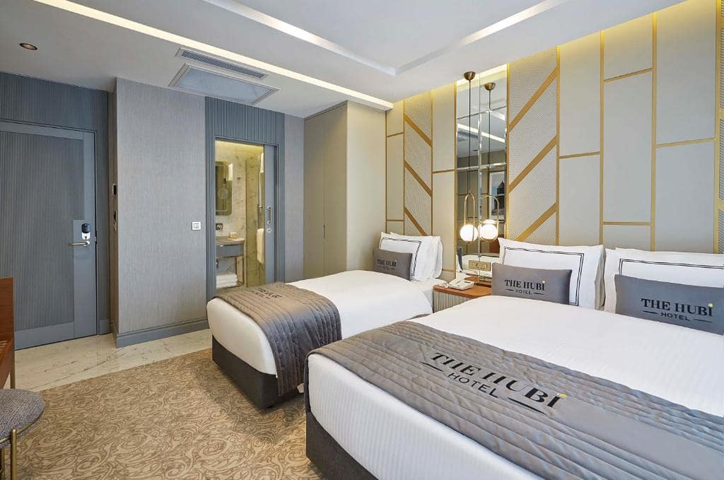 04-نمای-اتاق-هتل-4-ستاره-د-هابی-استانبول-Room-Hotel-4-setare-D-Haby-Istanbul.jpg