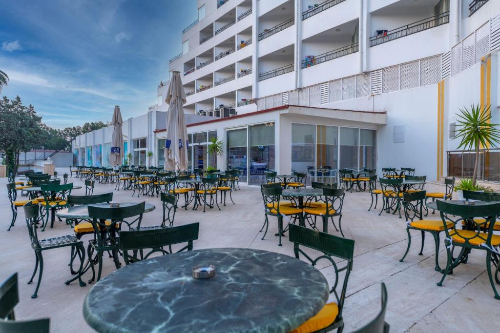 36-رستوران-هتل-5-ستاره-لوکسیا-کامفورت-ریزورت-کمر- Loxia-Comfort-Resort-Kemer-Hotel-Restaurant.jpg