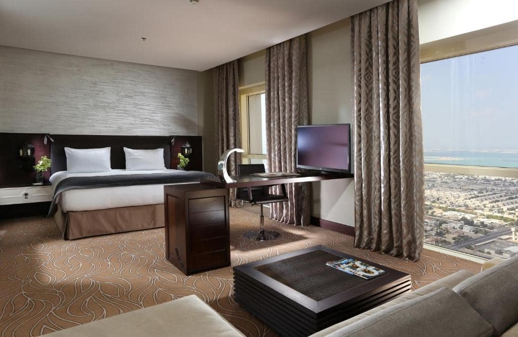 14-اتاق-هتل-5-ستاره-د-تاور-پلازا-دبی- The-Tower-Plaza-Hotel-Dubai-Room.jpg