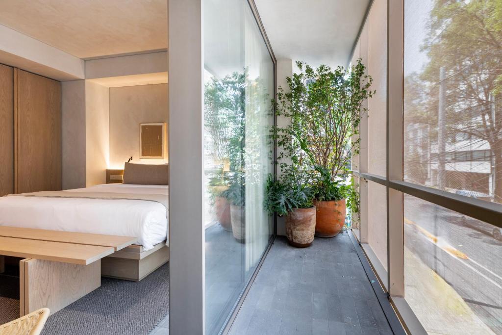 06-اتاق-هتل-لا-مارتین-استانبول-Lamartine-Hotel-.jpg