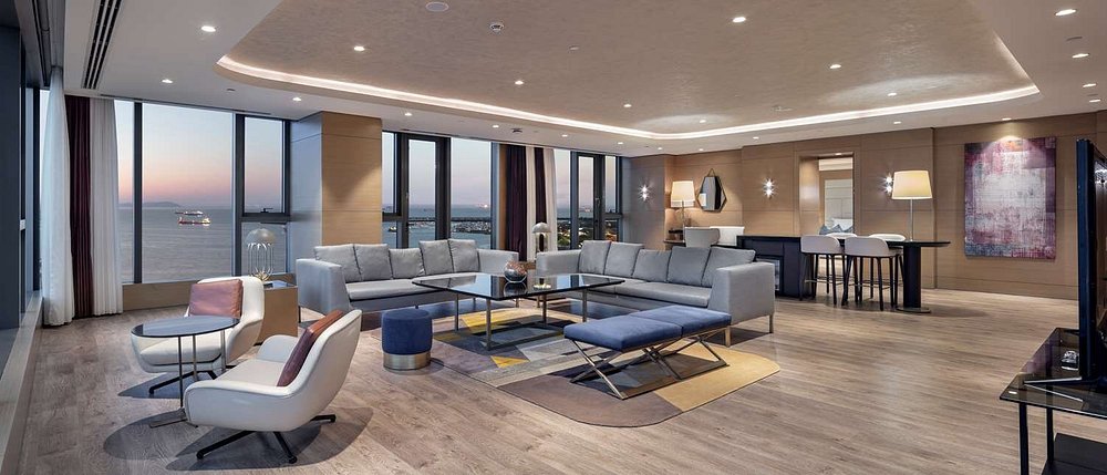 08-هتل-5-ستاره-هیلتون-باکرکوی-استانبول-نمای-سوئیت-Suite-Hotel-5-Setare-Hilton-Bakirkoy-Istanbul.jpg