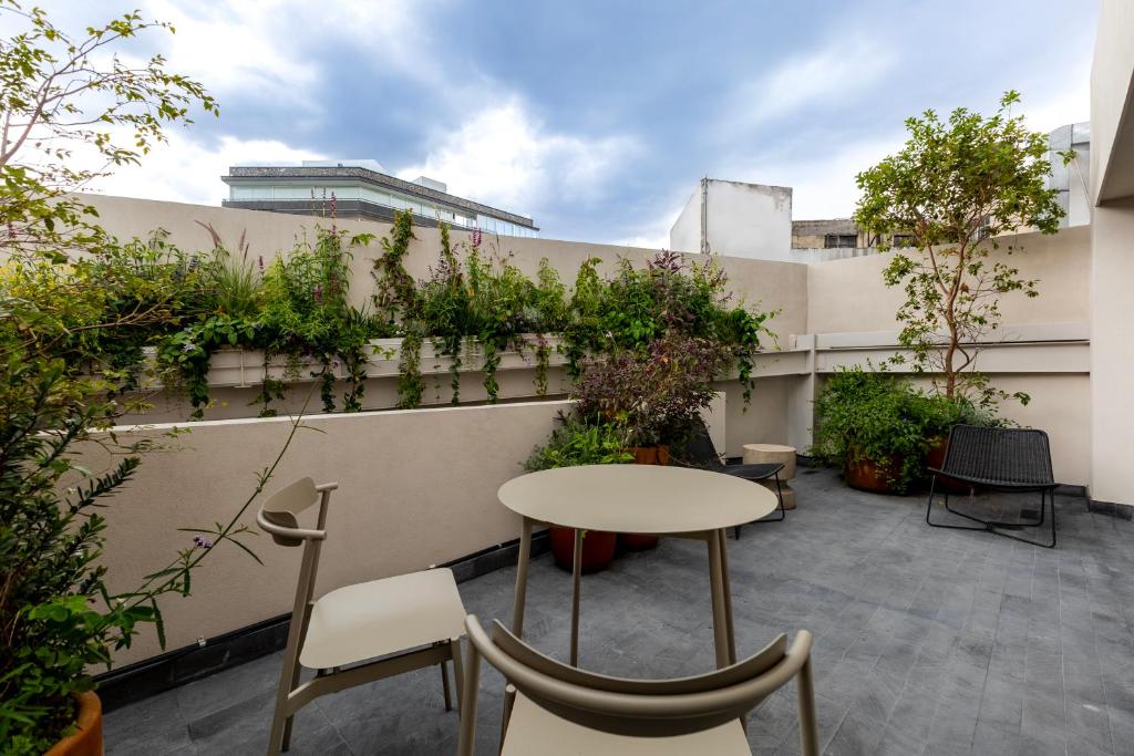 16-اتاق-هتل-لا-مارتین-استانبول-Lamartine-Hotel-.jpg