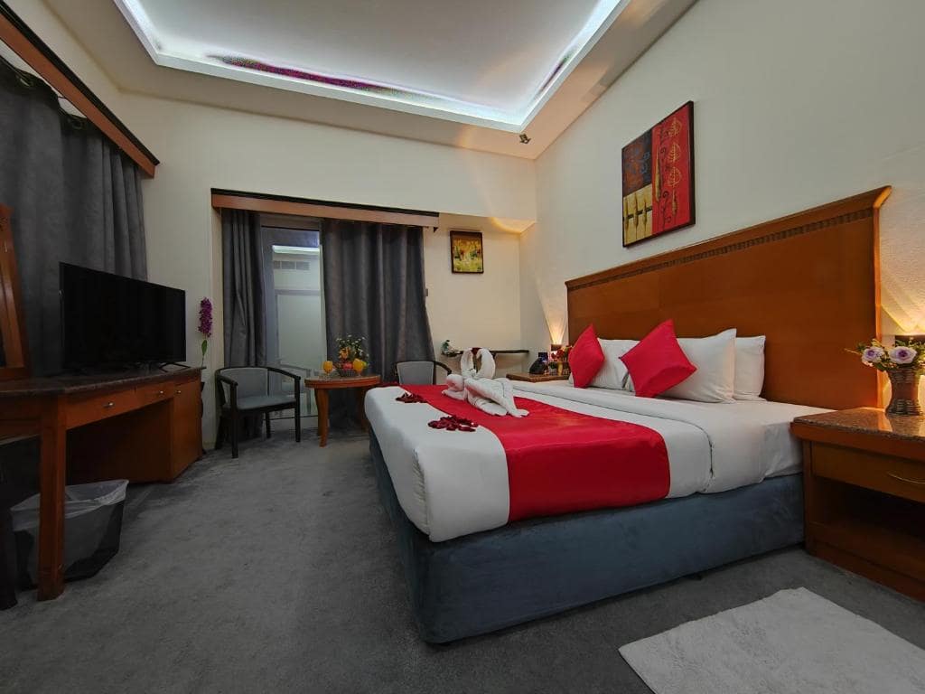 19-اتاق-خواب-هتل-3-ستاره-لی-پارادایس-پالاس-دبی- Le-Paradise-Palace-Dubai-Bedroom.jpg