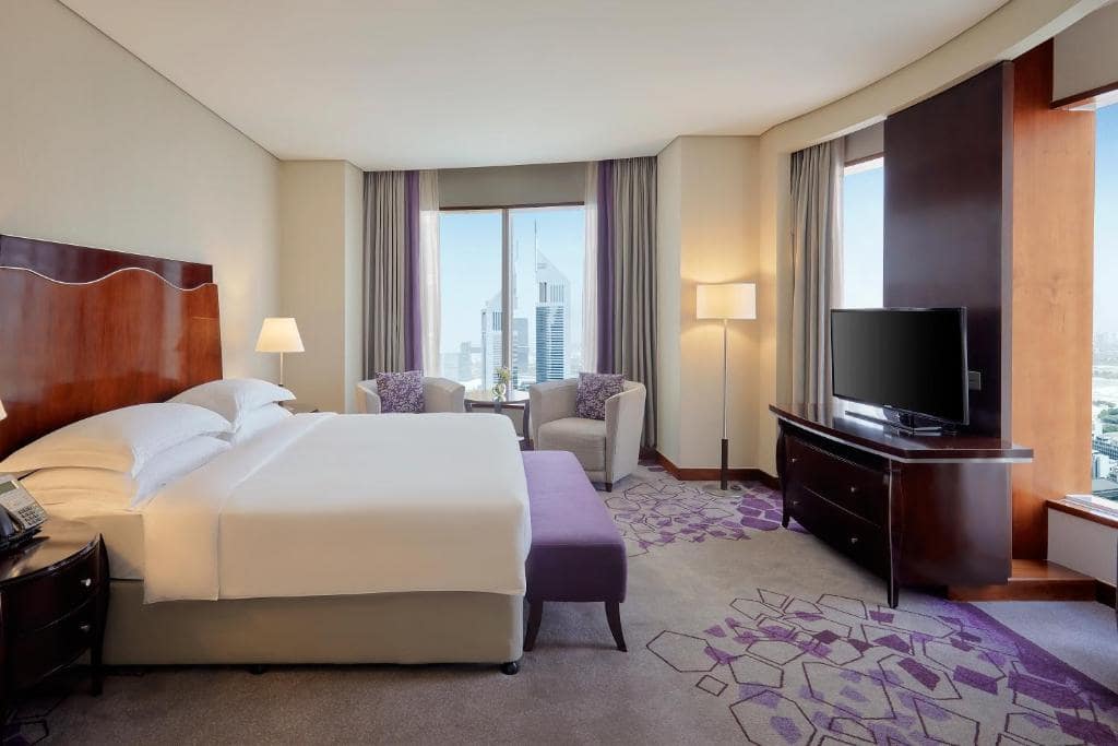 22-اتاق-هتل-4-ستاره-رز-ریحان-بای-روتانا-دبی- Rose-Rayhaan-by-Rotana-Dubai-Room.jpg