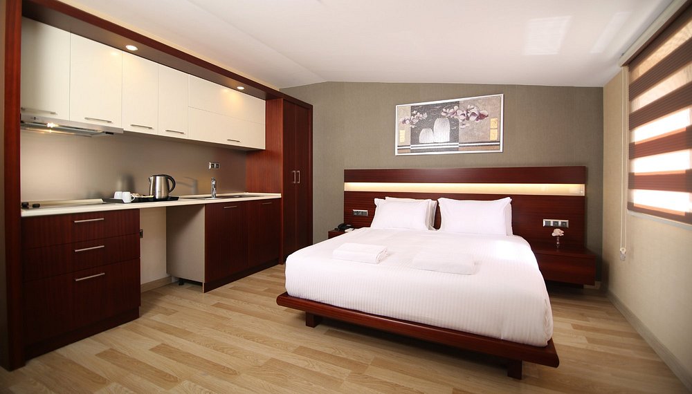 02-هتل-3-ستاره-پارک-بای-کلاورن-نمای-اتاق-Room-Hotel-3-Setare-park-By-Clover-Istanbul.jpg