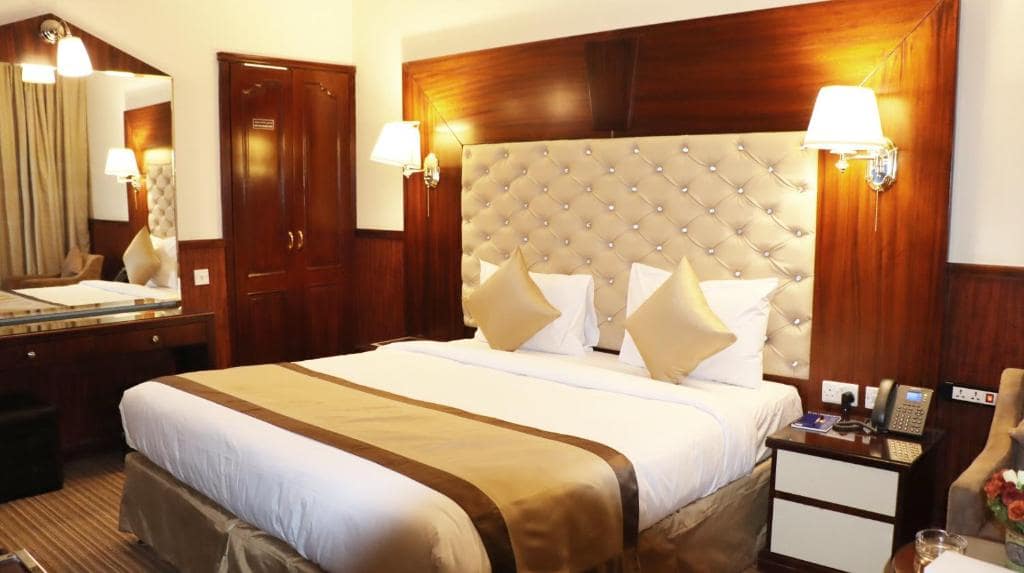 07-اتاق-خواب-هتل-3-ستاره-گلف-این-دبی- Golf-Inn-Hotel-Dubai-Bedroom.jpg