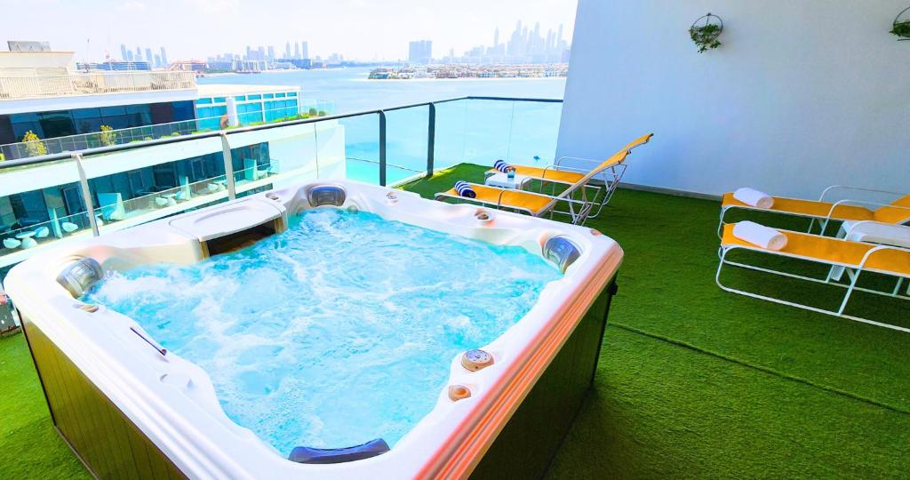 30-اتاق-هتل-5-ستاره-سی-سنترال-ریزورت-د-پالم-دبی- C-Central-Resort-Palm-Hotel-Dubai-Room.jpg