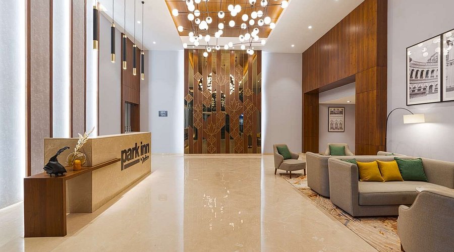 14-لابی-هتل-4-ستاره-پارک-این-رادیسون-دهلی-Park-Inn-by-Radisson-New-Delhi-IP-Extension.jpg