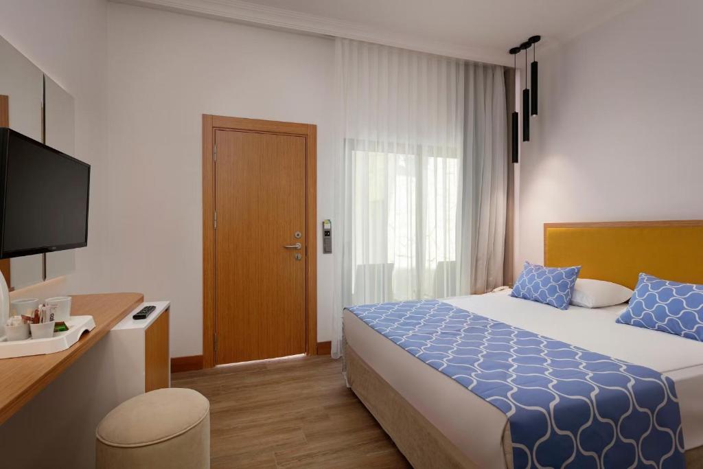 54 اتاق هتل 5 ستاره آرماس لایف بلک آنتالیا Armas Life Belek Antalya.jpg