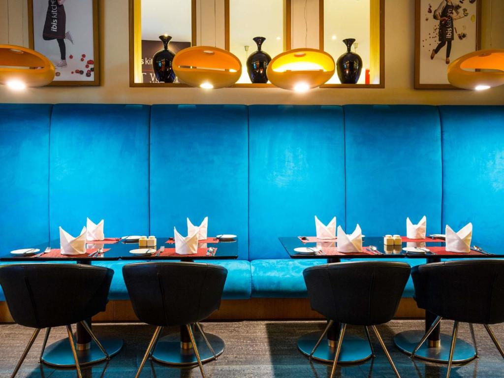27-رستوران-هتل-3-ستاره-آیبیس-مال-آو-د-امارات-دبی-Ibis-Dubai-Mall-Of-The-Emirates-Restaurant.jpg