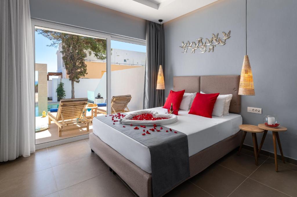 01 اتاق هتل 4 ستاره بلمار کوش آداسی Belmare Hotel Kusadasi.jpg