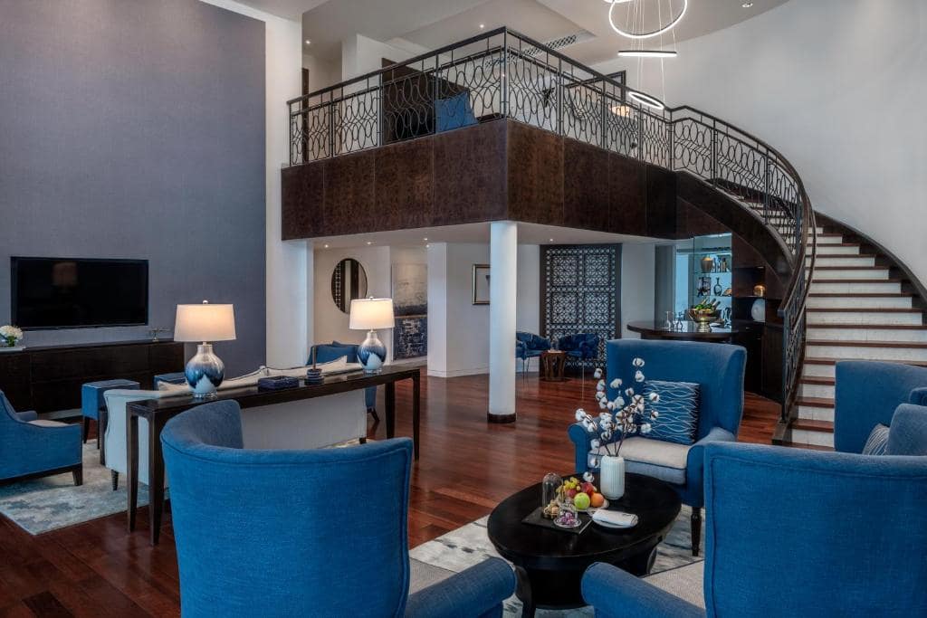 20-اتاق-خواب-هتل-5-ستاره-د-اچ-دبی- The-H-Dubai-Bedroom.jpg