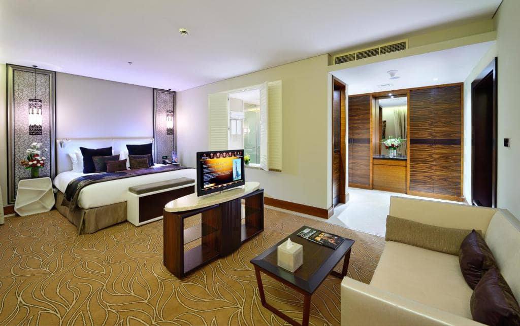 15-اتاق-هتل-5-ستاره-د-تاور-پلازا-دبی- The-Tower-Plaza-Hotel-Dubai-Room.jpg