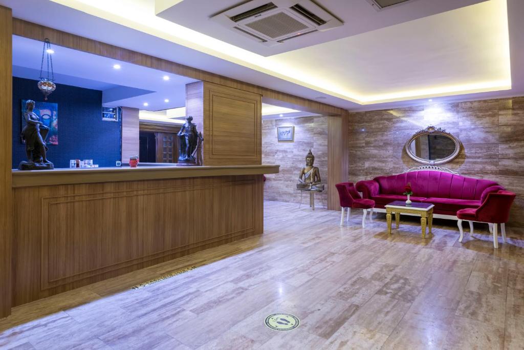 47-محوطه-هتل-5-ستاره-لوکسیا-کامفورت-ریزورت-کمر- Loxia-Comfort-Resort-Kemer-Hotel-Grounds.jpg