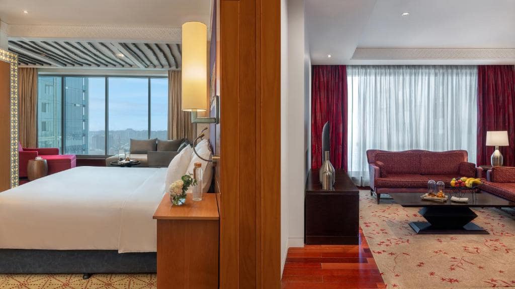 30-اتاق-خواب-هتل-5-ستاره-د-اچ-دبی- The-H-Dubai-Bedroom.jpg