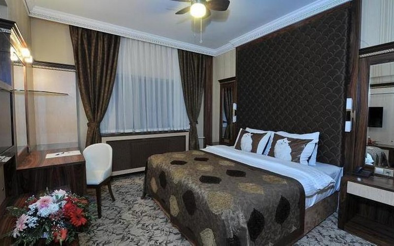 05 اتاق هتل 4 ستاره مریت شاه ماران وان Merit Sahmaran Hotel Van.jpg