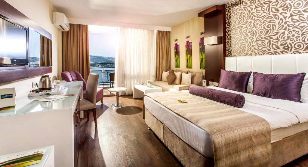 23 اتاق هتل 5 ستاره توسان بیچ ریزورت کوش آداسی Tusan Beach Resort Kusadasi.jpg