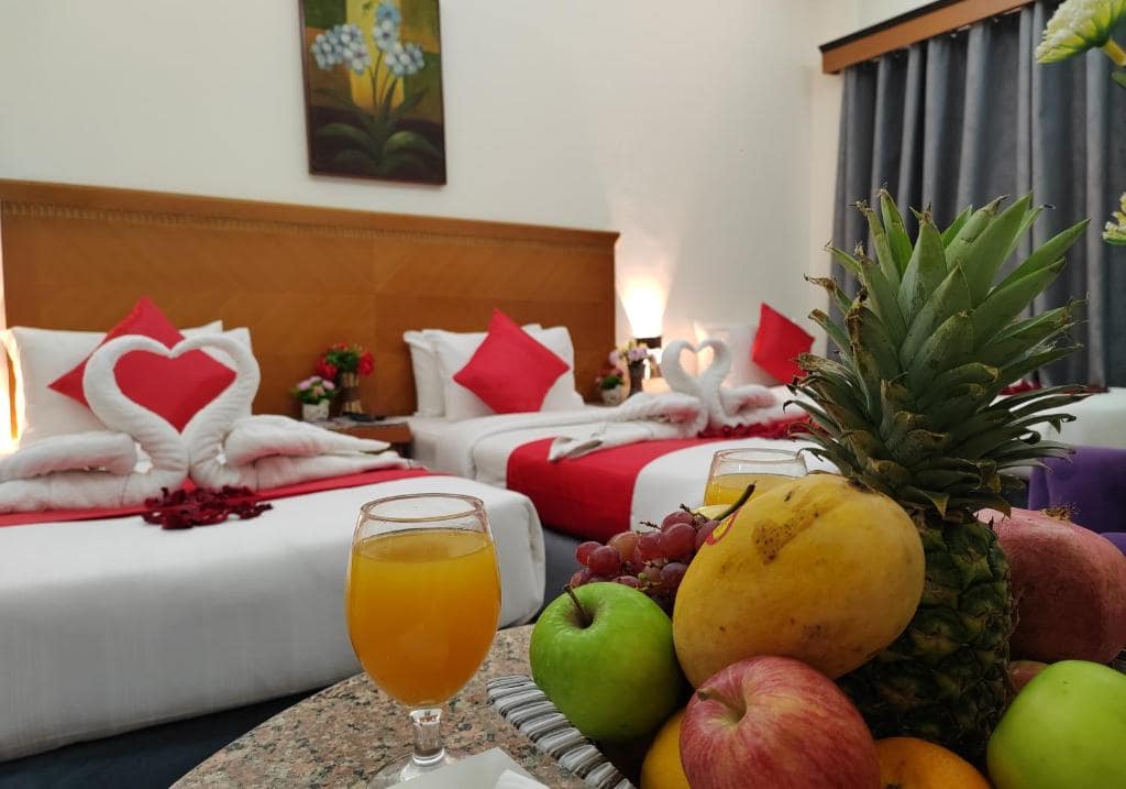 09-اتاق-خواب-هتل-3-ستاره-لی-پارادایس-پالاس-دبی- Le-Paradise-Palace-Dubai-Bedroom.jpg