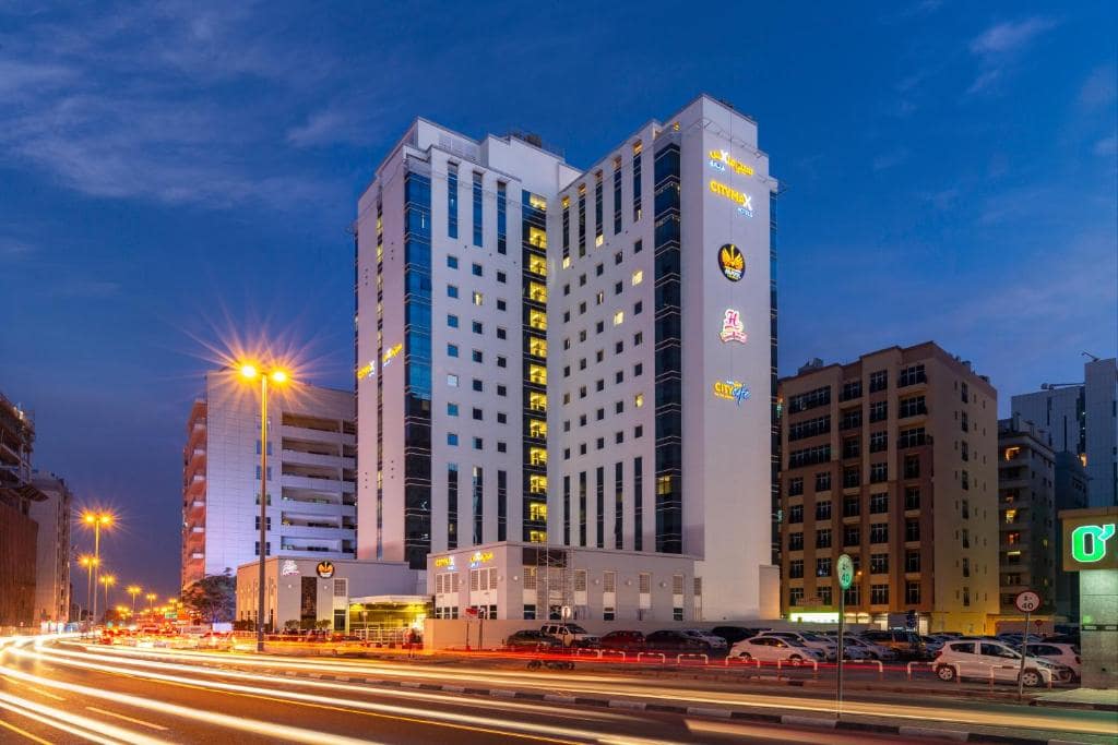01-نمای-هتل-3-ستاره-هتل-سیتی-مکس-البرشا-ات-د-مال-دبی- Citymax-Hotel-Al-Barsha-at-the-Mall-Dubai-View.jpg