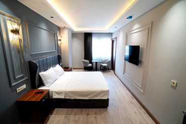 23 اتاق هتل 3 ستاره استار لایف وان Star Life Suit Hotel Van.jpg