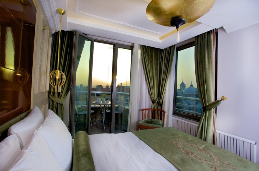 اتاق 2 هتل 3 ستاره تکسیم استار استانبول Istanbul Taksim Star Hotel.jpg