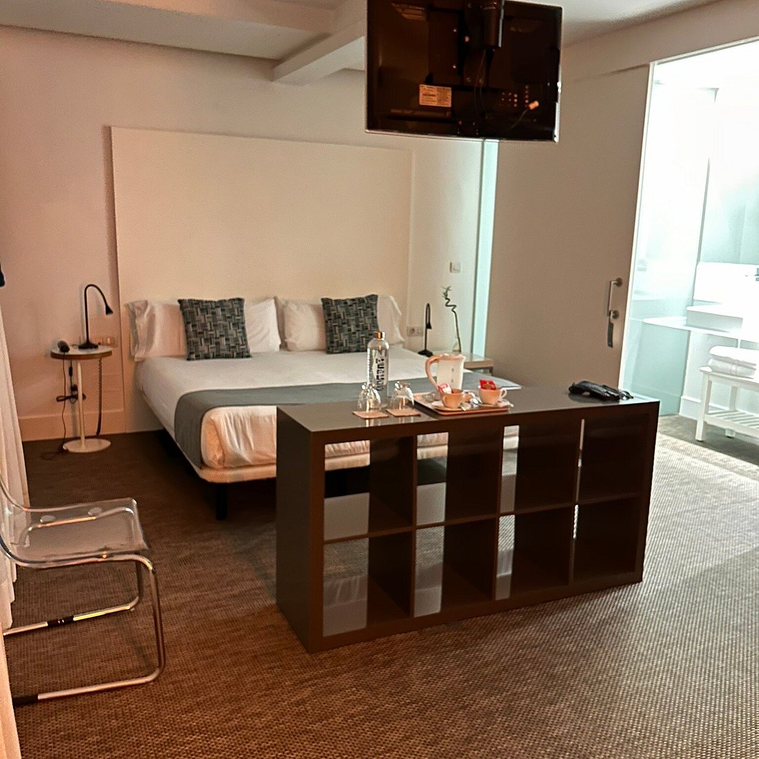 15-اتاق-هتل-دو-ستاره-آرتریپ-مادرید-Artrip-Hotel-Madrid.jpg