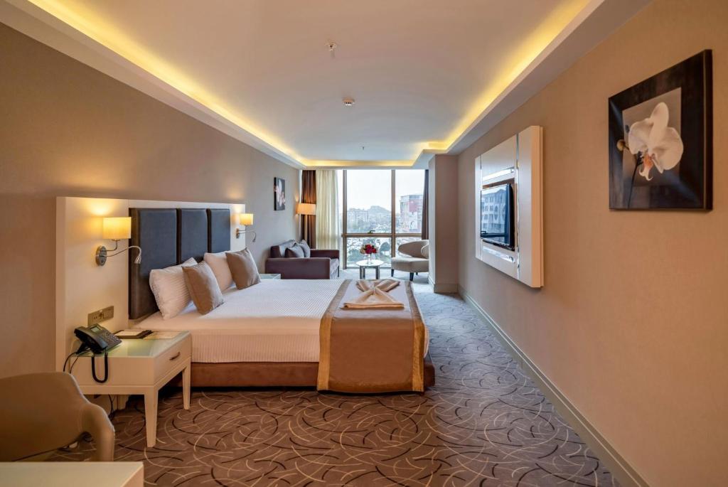23 اتاق هتل 5 ستاره کانفریوم وان The Conforium Hotel Van.jpg