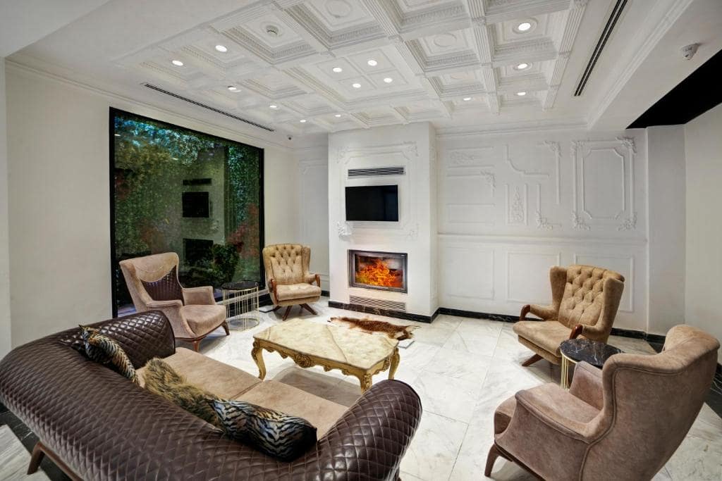 02-نمای-لابی-هتل-4-ستاره-وایت-مونارچ-استانبول-Lobby-Hotel-4-Setare-White-Monarch-Istanbul.jpg