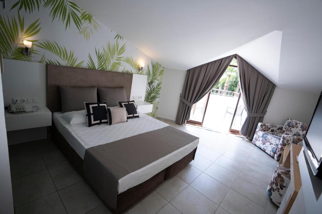 09 اتاق هتل 5 ستاره کلاب توانا فتحیه Club Tuana Fethiye Hotel.jpg