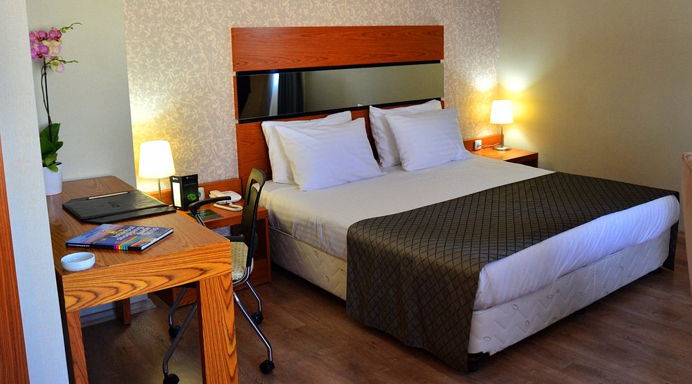 09-هتل-4-ستاره-گرین-پارک-تکسیم-استانبول-نمای-اتاق-Room-4-Setare-Green-Park-Hotel-Taksim.jpg