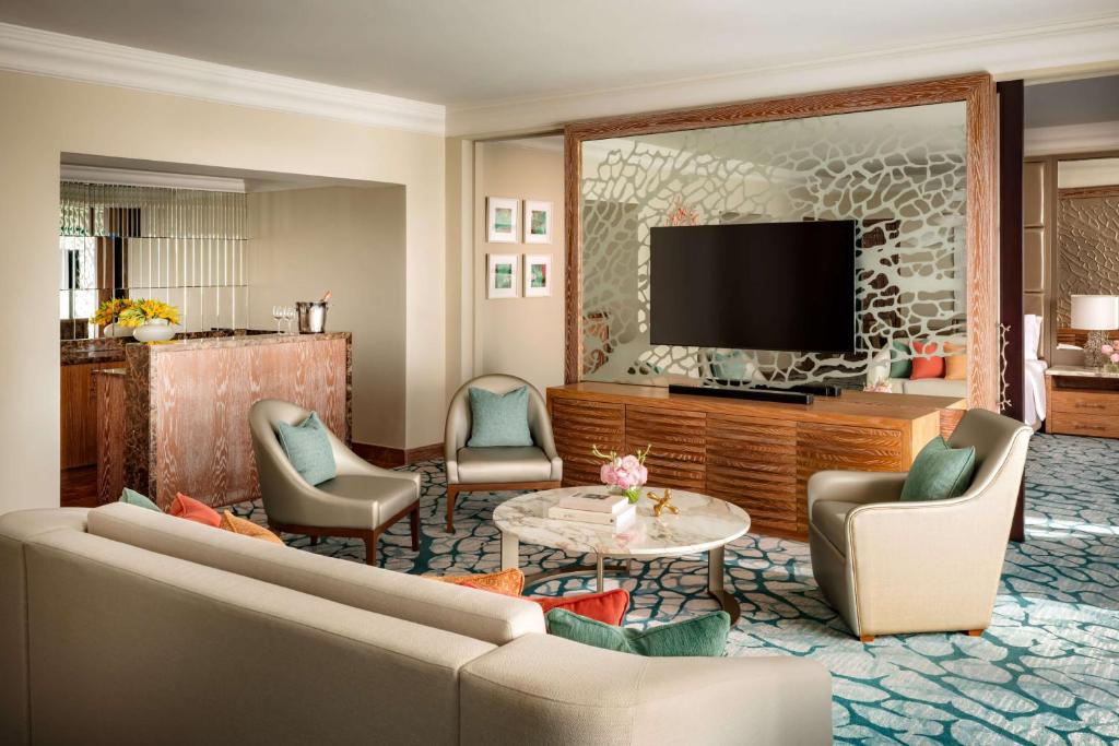 09-اتاق-هتل-5-ستاره-آتلانتیس-دبی- Atlantis-The-Palm-Room.jpg