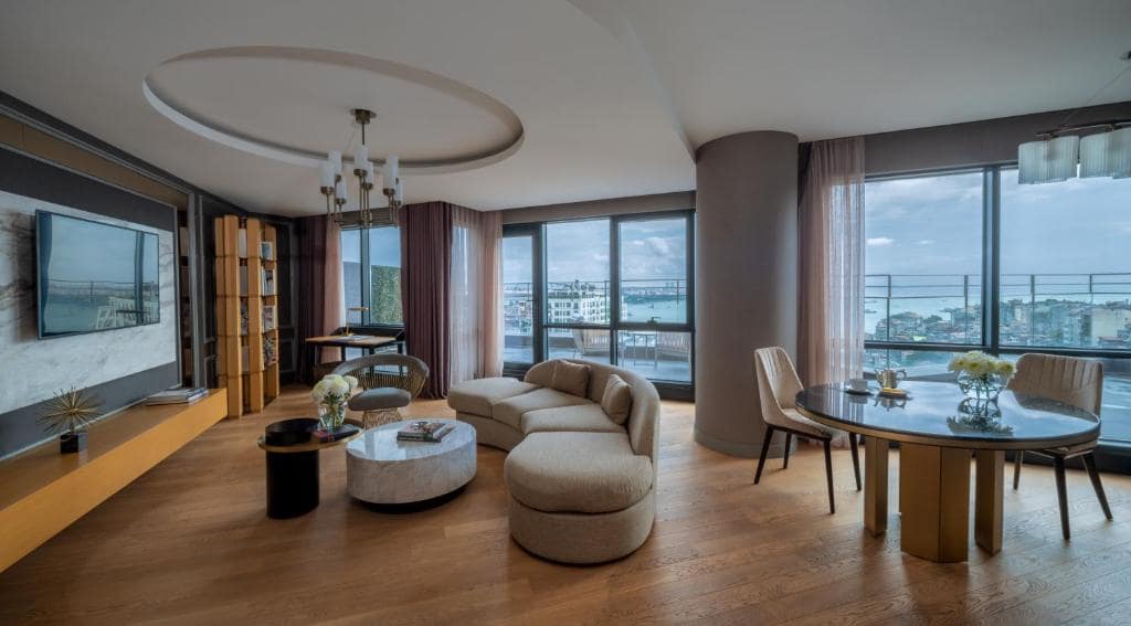 هتل-5ستاره-سوفیتل-استانبول-سالن-نشیمن-06-Hotel-5-Setare-Sofitel-View-Living-Room.jpg