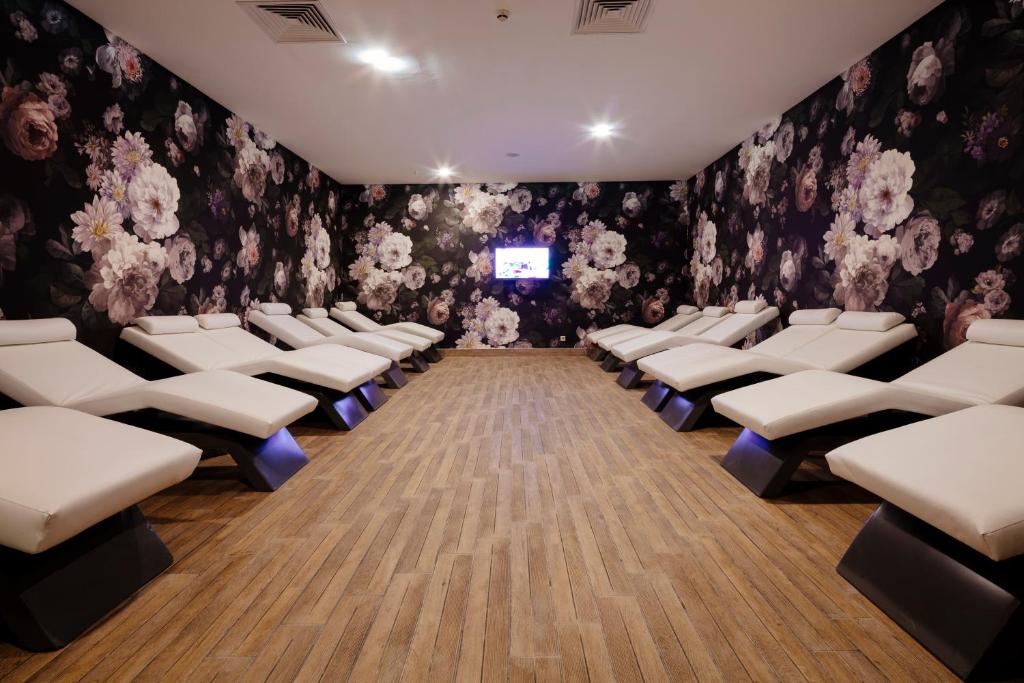 30-اسپا-هتل-5-ستاره-آستریا-کرملین-پالاس-آنتالیا Asteria-Kremlin-Palace-Spa-.jpg