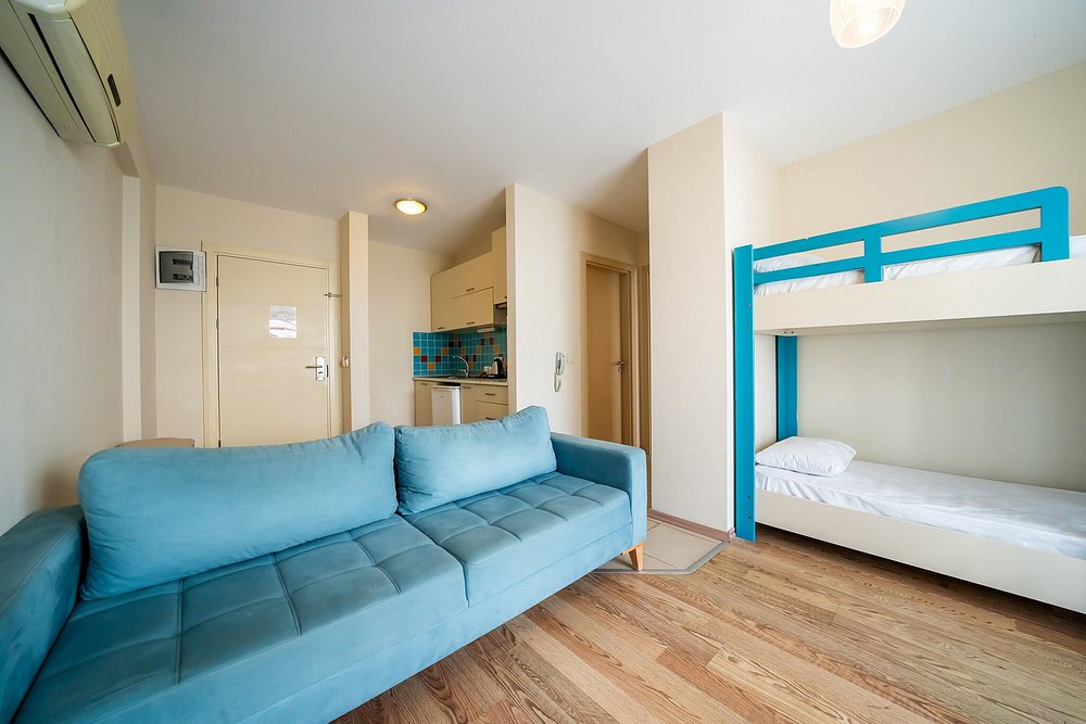 12 اتاق هتل 4 ستاره بدروم بیچ ریزورت Bodrum Beach Resort.jpg