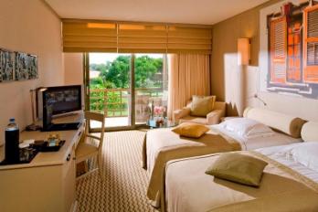 16 اتاق هتل گلوریا گلف Gloria Golf Resort Antalya.jpg