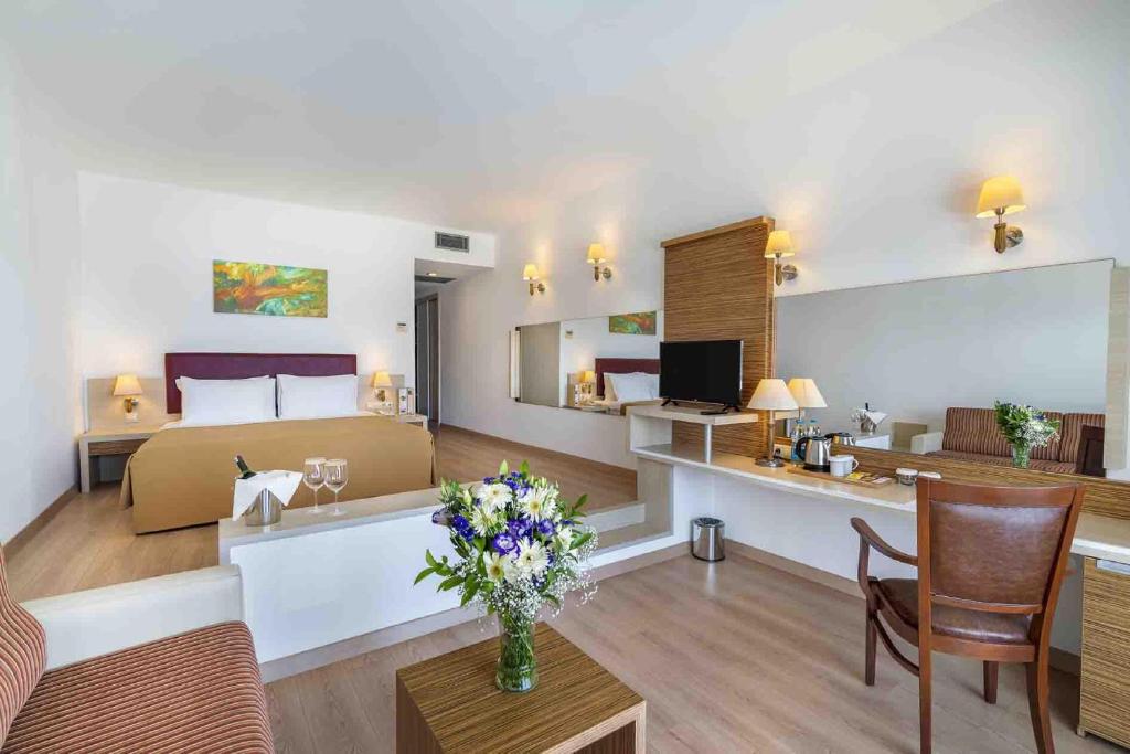 14 اتاق هتل 5 ستاره آزور بای یلکن بدروم Azure By Yelken Hotel Bodrum.jpg