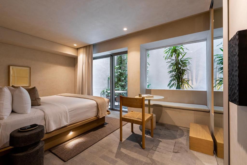 08-اتاق-هتل-لا-مارتین-استانبول-Lamartine-Hotel-.jpg