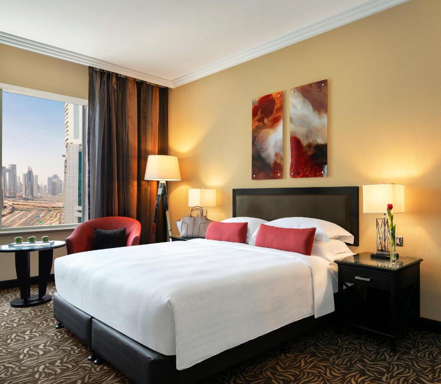 28 اتاق هتل چهار ستاره تاورز روتانا Towers Royana Dubai.jpg