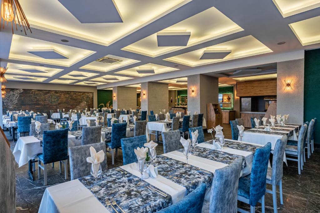 09 رستوران هتل 4 ستاره اودلیا ریزورت کوش آداسی Odelia Resort Hotel Kusadasi.jpg