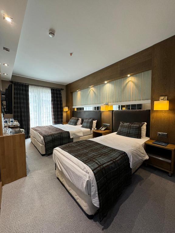 24 اتاق هتل 3 ستاره الگرند وان Elegrand Hotel Van.jpg