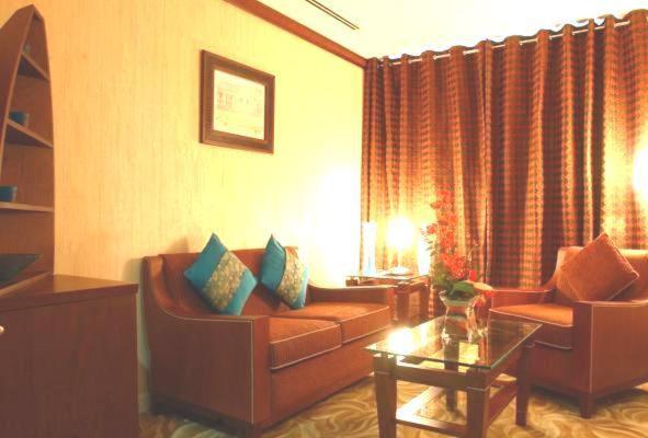 10-اتاق-هتل-4-ستاره-گرند-سنترال-دبی- Grand-Central-Dubai-Hotel-Room.jpg