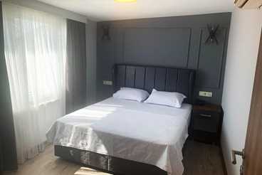 25 اتاق هتل 3 ستاره استار لایف وان Star Life Suit Hotel Van.jpg