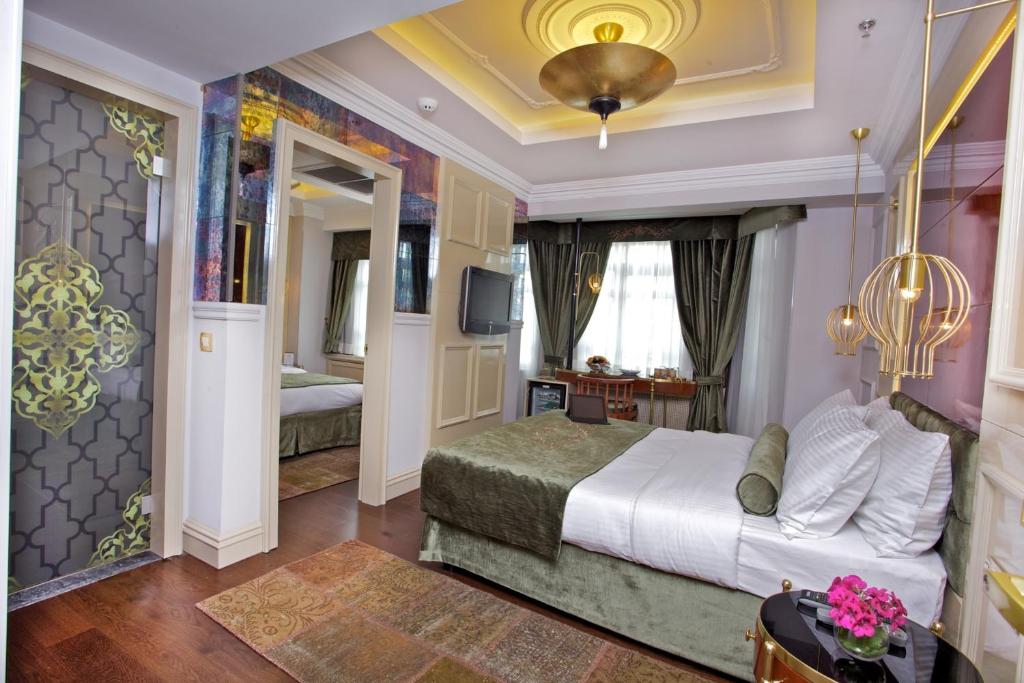 اتاق 1 هتل 3 ستاره تکسیم استار استانبول Istanbul Taksim Star Hotel.jpg