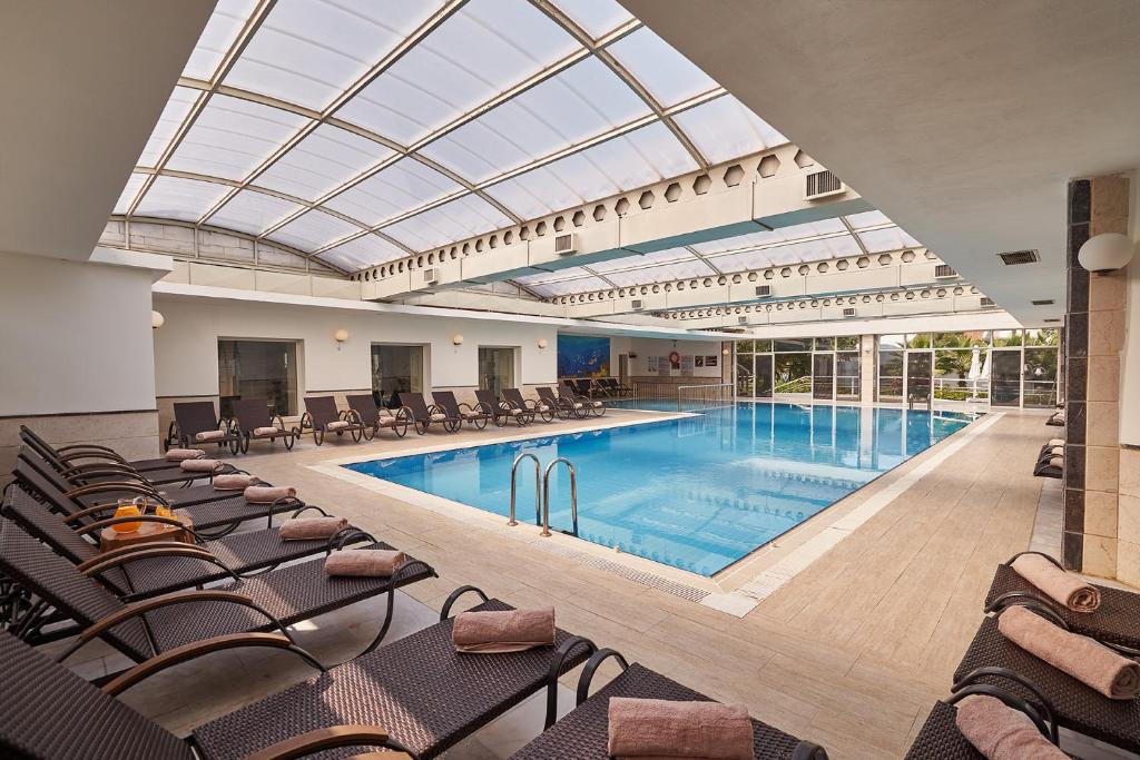 15 استخر هتل 5 ستاره ریچموند افسوس کوش آداسی Richmond Ephesus Resort Kusadasi.jpg